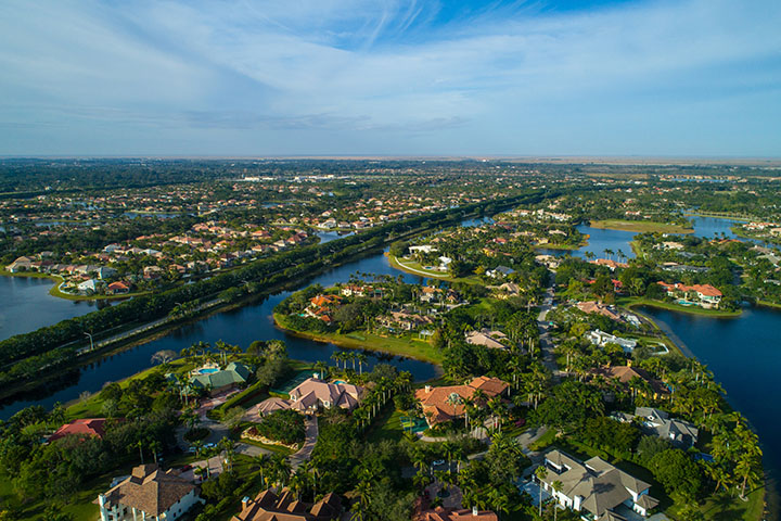 Lawn Care And Landscaping Service Weston FL